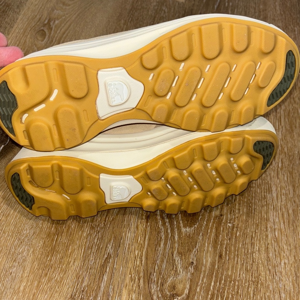 Sorel Women's Beige and Orange Accent Sneakers - Picture 9 of 9